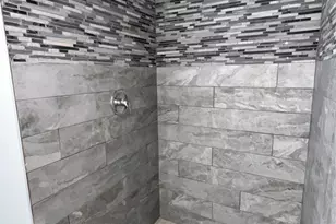 8728 S Honore St, Chicago, IL 60620 - Photo 15