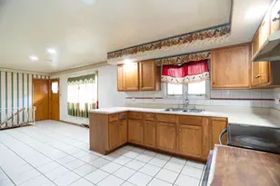 17246 Bernadine St, Lansing, IL 60438 - Photo 17