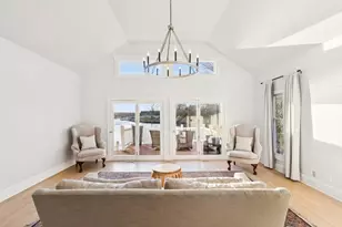 27625 W Kazimour Dr, Lake Barrington, IL 60010 - Photo 9