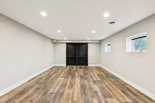 27625 W Kazimour Dr, Lake Barrington, IL 60010 - Photo 45