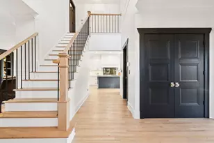 27625 W Kazimour Dr, Lake Barrington, IL 60010 - Photo 3