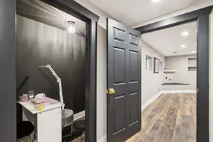 27625 W Kazimour Dr, Lake Barrington, IL 60010 - Photo 49