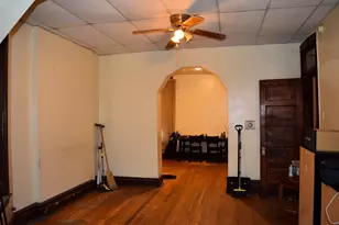 4252 W Gladys Ave, Chicago, IL 60624 - Photo 7