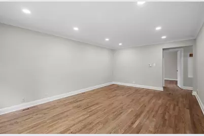 10624 Lawler Avenue, Oak Lawn, IL 60453 - Photo 5