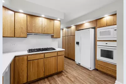 10624 Lawler Avenue, Oak Lawn, IL 60453 - Photo 7