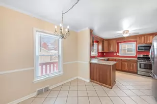 1131 S Elm Ave, Kankakee, IL 60901 - Photo 13