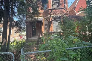 5951 S Elizabeth St, Chicago, IL 60636 - Photo 1