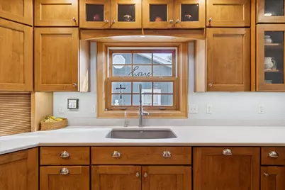 1408 Avenue D, Sterling, IL 61081 - Photo 29