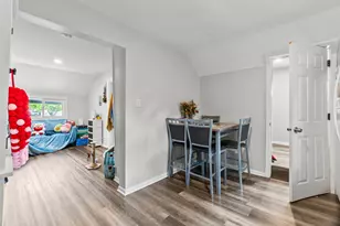 305 Irving St, Joliet, IL 60432 - Photo 11