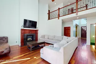 6909 Beckwith Rd, Morton Grove, IL 60053 - Photo 9