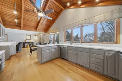 320 W Russell Street, Barrington, IL 60010 - Photo 31