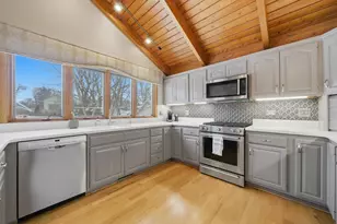 320 W Russell St, Barrington, IL 60010 - Photo 23