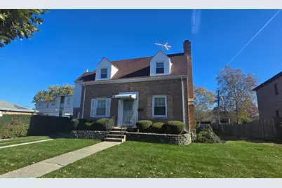 8341 N Osceola Avenue, Niles, IL 60714 - Photo 1