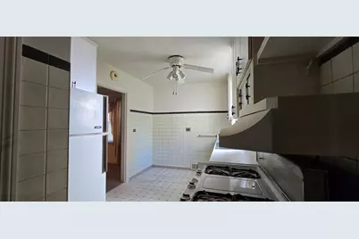 8341 N Osceola Avenue, Niles, IL 60714 - Photo 11