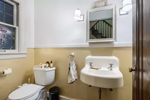 2322 E State St, Rockford, IL 61104 - Photo 11