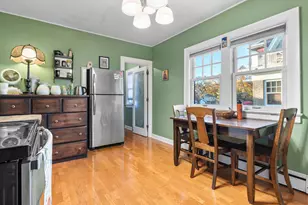 2322 E State St, Rockford, IL 61104 - Photo 9