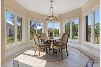 26 E Peter Lane, Hawthorn Woods, IL 60047 - Photo 25