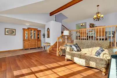 605 High Grove Drive, Minooka, IL 60447 - Photo 5