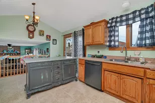 605 High Grove Dr, Minooka, IL 60447 - Photo 15