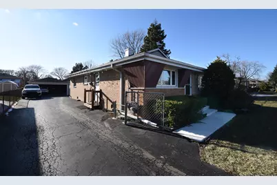 8848 Meade Avenue, Oak Lawn, IL 60453 - Photo 1