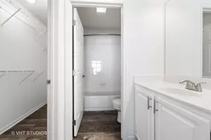 406 Mozart Ct, Wheaton, IL 60189 - Photo 13