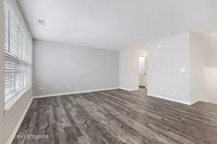 406 Mozart Ct, Wheaton, IL 60189 - Photo 5