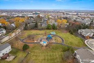 [Address not provided], Geneva, IL 60134 - Photo 27