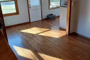 112 Hazel Ct, Island Lake, IL 60042 - Photo 5