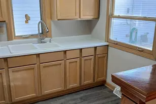 112 Hazel Ct, Island Lake, IL 60042 - Photo 13