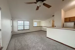 2418 Oneida Ln, Naperville, IL 60563 - Photo 3