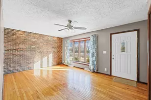 411 Weathering Dr, Mahomet, IL 61853 - Photo 7