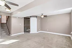 411 Weathering Dr, Mahomet, IL 61853 - Photo 25