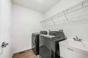 665 Braemore Lane, Yorkville, IL 60560 - Photo 31