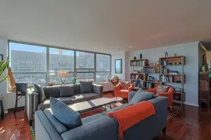 3550 N Lake Shore Dr, Chicago, IL 60657 - Photo 3