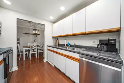 75 6th Avenue #302, La Grange, IL 60525 - Photo 7