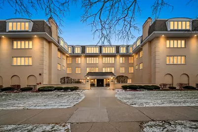 75 6th Avenue #302, La Grange, IL 60525 - Photo 1