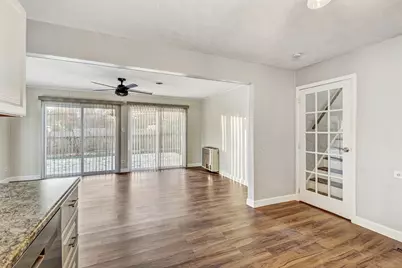 8 Timber Trail, Streamwood, IL 60107 - Photo 13