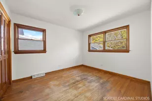 429 N Harvard Ave N, Villa Park, IL 60181 - Photo 9