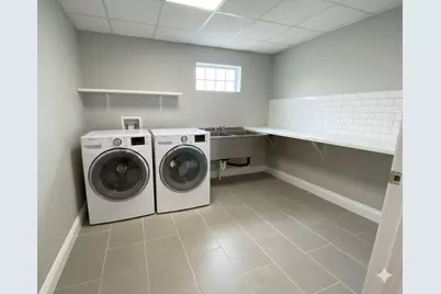 14210 S Wabash Avenue, Riverdale, IL 60827 - Photo 15