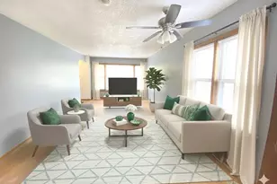 14210 S Wabash Ave, Riverdale, IL 60827 - Photo 5