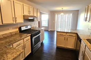 1196 Meagan Ct, Elgin, IL 60120 - Photo 7