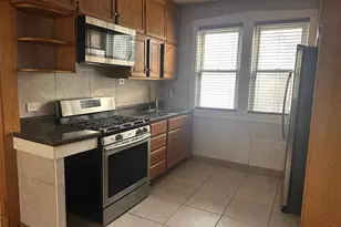 3719 W Hirsch St, Chicago, IL 60651 - Photo 5