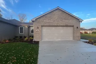 906 Lange Ave, Beecher, IL 60401 - Photo 1