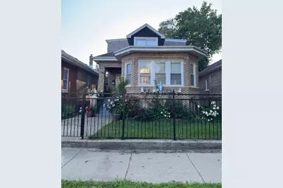 6922 S Campbell Avenue, Chicago, IL 60629 - Photo 1