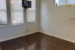 6922 S Campbell Ave, Chicago, IL 60629 - Photo 7