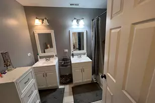 1338 Fair Oaks Ave, Crystal Lake, IL 60014 - Photo 15