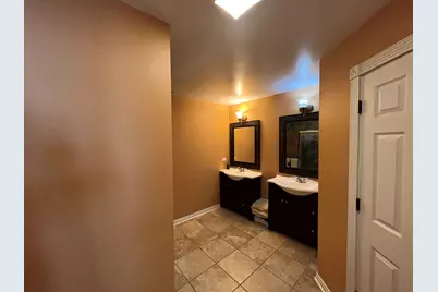 1338 Fair Oaks Avenue, Crystal Lake, IL 60014 - Photo 11