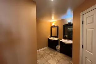 1338 Fair Oaks Ave, Crystal Lake, IL 60014 - Photo 11