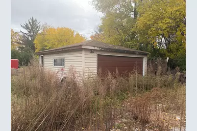 16610 Geneva Drive, Harvey, IL 60426 - Photo 3