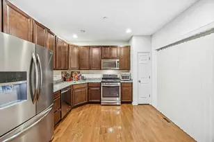 246 Owen St, Matteson, IL 60443 - Photo 9